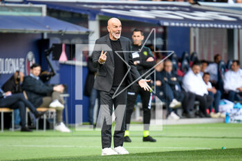 2023-04-15 - Milan's Head Coach Stefano Pioli gestures - BOLOGNA FC VS AC MILAN - ITALIAN SERIE A - SOCCER