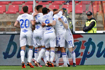 2023-04-16 - Jesé Rodríguez (UC Sampdoria) celebrates after scoring a goal with teammates - US LECCE VS UC SAMPDORIA - ITALIAN SERIE A - SOCCER