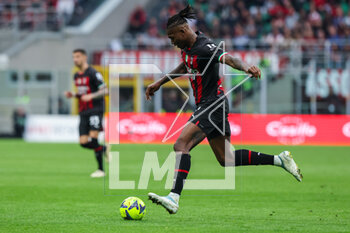 2023-04-23 - Rafael Leao of AC Milan in action during Serie A 2022/23 football match between AC Milan and US Lecce at San Siro Stadium, Milan, Italy on April 23, 2023 - AC MILAN VS US LECCE - ITALIAN SERIE A - SOCCER