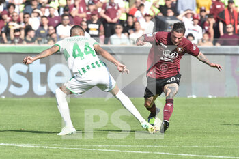 2023-04-22 - Pasquale Mazzocchi of US Salernitana  competes for the ball with Ruan Tressoldi of  US Sassuolo Calcio  during the Serie A match between 
US Salernitana 1919 vs US Sassuolo Calcio  at Arechi  Stadium  - US SALERNITANA VS US SASSUOLO - ITALIAN SERIE A - SOCCER