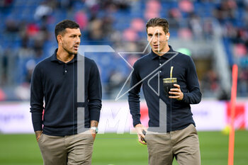 2023-04-30 - Juventus's Leandro Paredes and Juventus's Fabio Miretti portrait - BOLOGNA FC VS JUVENTUS FC - ITALIAN SERIE A - SOCCER