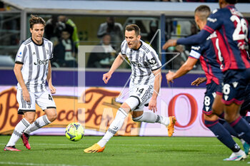 2023-04-30 - Juventus's Arkadiusz Milik in action - BOLOGNA FC VS JUVENTUS FC - ITALIAN SERIE A - SOCCER