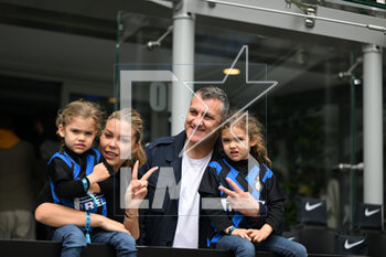 2023-04-30 - Christian Vieri before the match during the Italian Serie A football match between Inter FC Internazionale SS Lazio on 30 of Avril 2023 at Giuseppe Meazza San Siro Siro stadium in Milan, Italy. Photo Tiziano Ballabio - INTER - FC INTERNAZIONALE VS SS LAZIO - ITALIAN SERIE A - SOCCER