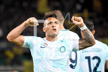 2023-05-03 - Inter's Lautaro Martinez celebrates after scoring a goal - HELLAS VERONA FC VS INTER - FC INTERNAZIONALE - ITALIAN SERIE A - SOCCER