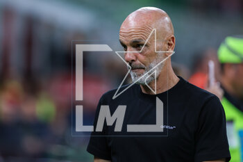 2023-05-03 - Stefano Pioli Head Coach of AC Milan looks on during Serie A 2022/23 football match between AC Milan and US Cremonese at San Siro Stadium, Milan, Italy on May 03, 2023 - AC MILAN VS US CREMONESE - ITALIAN SERIE A - SOCCER