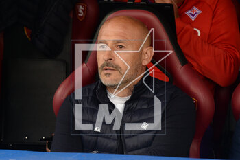 2023-05-03 - Vincenzo Italiano coach of ACF Fiorentina during the Serie A match between US Salernitana 1919 ACF Fiorentina at Arechi Stadium - US SALERNITANA VS ACF FIORENTINA - ITALIAN SERIE A - SOCCER