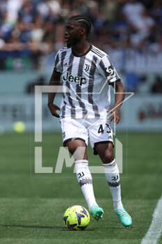 2023-05-07 - Samuel Iling-Junior of Juventus FC in action - ATALANTA BC VS JUVENTUS FC - ITALIAN SERIE A - SOCCER