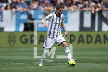2023-05-07 - Manuel Locatelli of Juventus FC in action - ATALANTA BC VS JUVENTUS FC - ITALIAN SERIE A - SOCCER