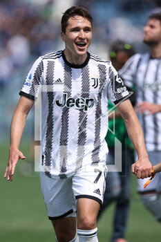 2023-05-07 - Federico Chiesa of Juventus FC celebrates - ATALANTA BC VS JUVENTUS FC - ITALIAN SERIE A - SOCCER