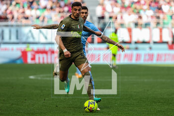 2023-05-06 - Rade Krunic of AC Milan in action during Serie A 2022/23 football match between AC Milan and SS Lazio at San Siro Stadium, Milan, Italy on May 06, 2023 - AC MILAN VS SS LAZIO - ITALIAN SERIE A - SOCCER