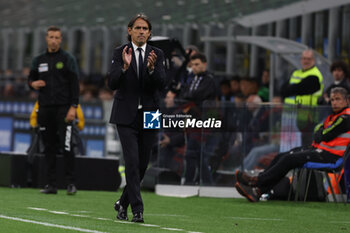 2023-05-13 - Simone Inzaghi Head Coach of FC Internazionale gestures during Serie A 2022/23 football match between FC Internazionale and US Sassuolo at Giuseppe Meazza Stadium, Milan, Italy on May 13, 2023 - INTER - FC INTERNAZIONALE VS US SASSUOLO - ITALIAN SERIE A - SOCCER