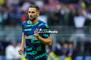 2023-05-13 - Roberto Gagliardini of FC Internazionale looks on during Serie A 2022/23 football match between FC Internazionale and US Sassuolo at Giuseppe Meazza Stadium, Milan, Italy on May 13, 2023 - INTER - FC INTERNAZIONALE VS US SASSUOLO - ITALIAN SERIE A - SOCCER