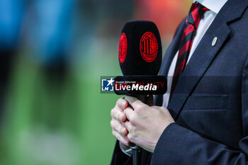 2023-05-20 - Milan TV live during Serie A 2022/23 football match between AC Milan and UC Sampdoria at San Siro Stadium, Milan, Italy on May 20, 2023 - AC MILAN VS UC SAMPDORIA - ITALIAN SERIE A - SOCCER