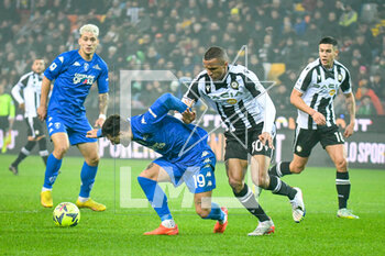 2023-01-04 - Foul of Udinese's Rodrigo Nascimento Becao on Empoli's Francesco Caputo - UDINESE CALCIO VS EMPOLI FC - ITALIAN SERIE A - SOCCER