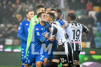 2023-01-04 - Rage between Empoli's Filippo Bandinelli and Udinese's Ilija Nestorovski - UDINESE CALCIO VS EMPOLI FC - ITALIAN SERIE A - SOCCER
