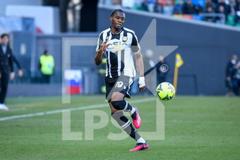 2023-02-12 - Udinese's Kingsley Ehizibue Portrait in action - UDINESE CALCIO VS US SASSUOLO - ITALIAN SERIE A - SOCCER