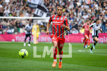 2023-04-23 - Cremonese's Cyriel Dessers in action - UDINESE CALCIO VS US CREMONESE - ITALIAN SERIE A - SOCCER
