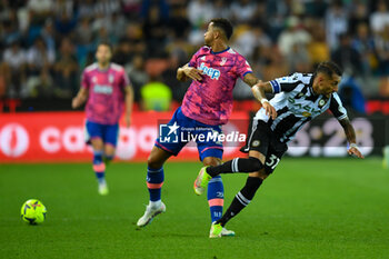 2023-06-04 - Juventus’s Danilo Luiz and Udinese's Roberto Maximiliano Pereyra in action - UDINESE CALCIO VS JUVENTUS FC - ITALIAN SERIE A - SOCCER