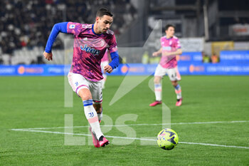 2023-02-19 - Mattia De Sciglio (Juventus) in action - SPEZIA CALCIO VS JUVENTUS FC - ITALIAN SERIE A - SOCCER
