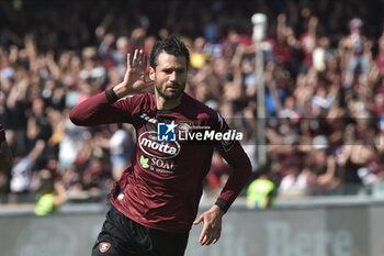 2023-05-27 - Antonio Candreva of US Salernitana rejoices after scoring a goal of 2-2 during the Serie A match between US Salernitana 1919 vs Udinese Calcio at Arechi Stadium - US SALERNITANA VS UDINESE CALCIO - ITALIAN SERIE A - SOCCER