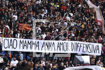 2023-04-29 - Supporters of AS Roma during the 32th day of the Serie A Championship between A.S. Roma vs A.C. Milan on April 29, 2023 at the Stadio Olimpico in Rome, Italy. - AS ROMA VS AC MILAN - ITALIAN SERIE A - SOCCER