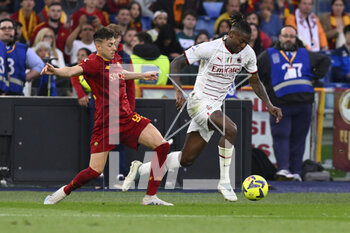 2023-04-29 - Rafael Leao of A.C. Milan and Stephan El Shaarawy of A.S. Roma during the 32th day of the Serie A Championship between A.S. Roma vs A.C. Milan on April 29, 2023 at the Stadio Olimpico in Rome, Italy. - AS ROMA VS AC MILAN - ITALIAN SERIE A - SOCCER
