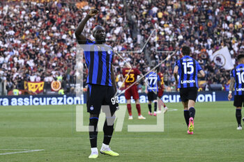 2023-05-06 - during the 34th day of the Serie A Championship between A.S. Roma vs F.C. Inter on May 6, 2023 at the Stadio Olimpico in Rome, Italy. - AS ROMA VS INTER - FC INTERNAZIONALE - ITALIAN SERIE A - SOCCER
