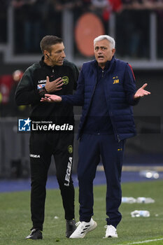 2023-05-22 - Jose’ Mourinho of A.S. Roma and Davide Massa during the 36th day of the Serie A Championship between A.S. Roma vs U.S. Salernitana 1919 on May 22, 2023 at the Stadio Olimpico in Rome, Italy. - AS ROMA VS US SALERNITANA - ITALIAN SERIE A - SOCCER