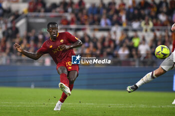 2023-05-22 - Mady Camara of A.S. Roma during the 36th day of the Serie A Championship between A.S. Roma vs U.S. Salernitana 1919 on May 22, 2023 at the Stadio Olimpico in Rome, Italy. - AS ROMA VS US SALERNITANA - ITALIAN SERIE A - SOCCER