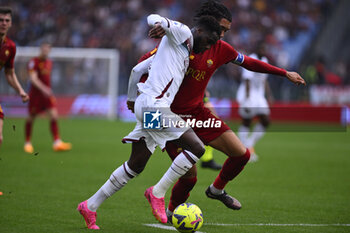 2023-05-22 - Boulaye Dia of U.S. Salernitana 1919 and Chris Smalling of A.S. Roma during the 36th day of the Serie A Championship between A.S. Roma vs U.S. Salernitana 1919 on May 22, 2023 at the Stadio Olimpico in Rome, Italy. - AS ROMA VS US SALERNITANA - ITALIAN SERIE A - SOCCER