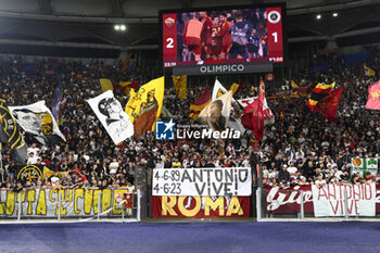 2023-06-04 - Supporters of A.S. Roma during the 38th day of the Serie A Championship between A.S. Roma vs A.C. Spezia on June 4, 2023 at the Stadio Olimpico in Rome, Italy. - AS ROMA VS SPEZIA CALCIO - ITALIAN SERIE A - SOCCER