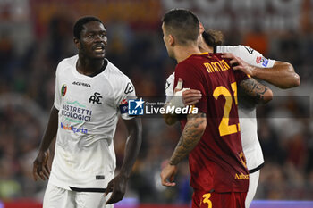 2023-06-04 - Emanuele Gyasi of A.C. Spezia and Gianluca Mancini of A.S. Roma during the 38th day of the Serie A Championship between A.S. Roma vs A.C. Spezia on June 4, 2023 at the Stadio Olimpico in Rome, Italy. - AS ROMA VS SPEZIA CALCIO - ITALIAN SERIE A - SOCCER