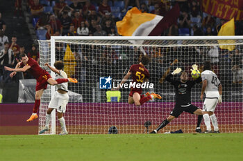 2023-06-04 - Edoardo Bove of A.S. Roma Nicola Zalewski of A.S. Roma the scoring of 1-1 during the 38th day of the Serie A Championship between A.S. Roma vs A.C. Spezia on June 4, 2023 at the Stadio Olimpico in Rome, Italy. - AS ROMA VS SPEZIA CALCIO - ITALIAN SERIE A - SOCCER