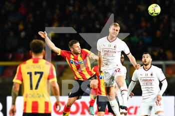 2023-01-14 - Alexis Blin, midfielder of Lecce and Tommaso Pobega, centrocampista del Milan during the Italian championship Serie A football match between US Lecce and AC Milan on January 14, 2023 at Via del Mare stadium in Lecce, Italy - FOOTBALL - ITALIAN CHAMP - LECCE V AC MILAN - ITALIAN SERIE A - SOCCER