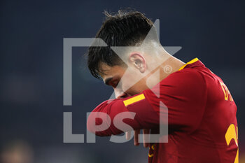 2023-01-15 - Paulo Dybala of Roma reacts during the Italian championship Serie A football match between AS Roma and ACF Fiorentina on January 15, 2023 at Stadio Olimpico in Rome, Italy - FOOTBALL - ITALIAN CHAMP - AS ROMA V FIORENTINA - ITALIAN SERIE A - SOCCER