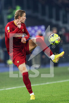 2023-01-15 - Ola Solbakken of Roma in action during the Italian championship Serie A football match between AS Roma and ACF Fiorentina on January 15, 2023 at Stadio Olimpico in Rome, Italy - FOOTBALL - ITALIAN CHAMP - AS ROMA V FIORENTINA - ITALIAN SERIE A - SOCCER