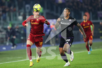 2023-01-15 - Ola Solbakken of Roma (L) vies for the ball with Igor Julio Dos Santos De Paulo of Fiorentina (R) during the Italian championship Serie A football match between AS Roma and ACF Fiorentina on January 15, 2023 at Stadio Olimpico in Rome, Italy - FOOTBALL - ITALIAN CHAMP - AS ROMA V FIORENTINA - ITALIAN SERIE A - SOCCER