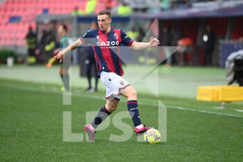 2023-02-26 - Lewis Ferguson (Bologna) in action - BOLOGNA FC VS INTER - FC INTERNAZIONALE - ITALIAN SERIE A - SOCCER