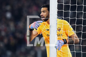 2023-03-05 - Rui Patricio goalkeeper of Roma gestures the ball during the Italian championship Serie A football match between AS Roma and Juventus FC on March 5, 2023 at Stadio Olimpico in Rome, Italy - FOOTBALL - ITALIAN CHAMP - ROMA V JUVENTUS - ITALIAN SERIE A - SOCCER