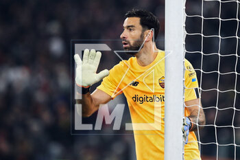 2023-03-05 - Rui Patricio goalkeeper of Roma gestures the ball during the Italian championship Serie A football match between AS Roma and Juventus FC on March 5, 2023 at Stadio Olimpico in Rome, Italy - FOOTBALL - ITALIAN CHAMP - ROMA V JUVENTUS - ITALIAN SERIE A - SOCCER