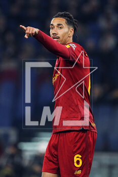 2023-03-05 - Chris Smalling of Roma gestures during the Italian championship Serie A football match between AS Roma and Juventus FC on March 5, 2023 at Stadio Olimpico in Rome, Italy - FOOTBALL - ITALIAN CHAMP - ROMA V JUVENTUS - ITALIAN SERIE A - SOCCER