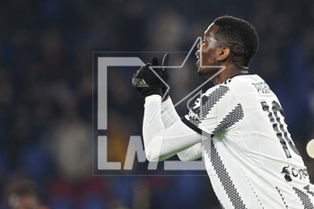 2023-03-05 - Paul Pogba of Juventus gives thumbs up during the Italian championship Serie A football match between AS Roma and Juventus FC on March 5, 2023 at Stadio Olimpico in Rome, Italy - FOOTBALL - ITALIAN CHAMP - ROMA V JUVENTUS - ITALIAN SERIE A - SOCCER