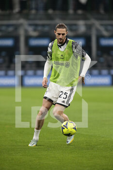 2023-03-19 - Adrien Rabiot of Juventus warming up during the Italian Serie A football match between Fc Internazionale and Juventus Fc, on 19 March 2023 at Stadio Giuseppe Meazza, San Siro, Milan, Italy. Photo Nderim Kaceli - INTER - FC INTERNAZIONALE VS JUVENTUS FC - ITALIAN SERIE A - SOCCER