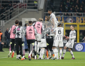 2023-03-19 - Filip Kostic of Juventus celebrating with team after a goal during the Italian Serie A football match between Fc Internazionale and Juventus Fc, on 19 March 2023 at Stadio Giuseppe Meazza, San Siro, Milan, Italy. Photo Nderim Kaceli - INTER - FC INTERNAZIONALE VS JUVENTUS FC - ITALIAN SERIE A - SOCCER