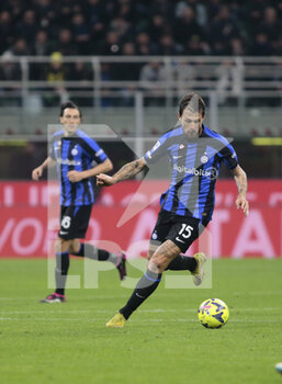 2023-03-19 - Francesco Acerbi of FC Internazionale during the Italian Serie A football match between Fc Internazionale and Juventus Fc, on 19 March 2023 at Stadio Giuseppe Meazza, San Siro, Milan, Italy. Photo Nderim Kaceli - INTER - FC INTERNAZIONALE VS JUVENTUS FC - ITALIAN SERIE A - SOCCER