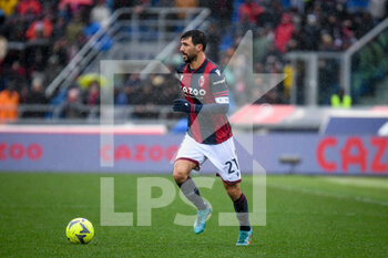 2023-02-26 - Bologna's Roberto Soriano portrait in action - BOLOGNA FC VS INTER - FC INTERNAZIONALE - ITALIAN SERIE A - SOCCER