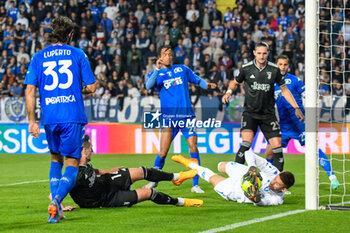 2023-05-22 - Empoli's Guglielmo Vicario saves a goal agains Juventus's Arkadiusz Milik - EMPOLI FC VS JUVENTUS FC - ITALIAN SERIE A - SOCCER