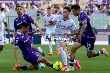 2023-05-27 - Lorenzo Venuti Fiorentina carries the ball - ACF FIORENTINA VS AS ROMA - ITALIAN SERIE A - SOCCER