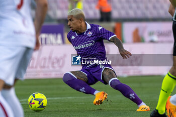 2023-05-27 - Dodo Domilson Fiorentina carries the ball - ACF FIORENTINA VS AS ROMA - ITALIAN SERIE A - SOCCER