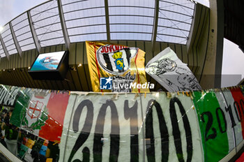 2023-06-04 - flag of Juventus FC supporters - UDINESE CALCIO VS JUVENTUS FC (PORTRAITS ARCHIVE) - ITALIAN SERIE A - SOCCER